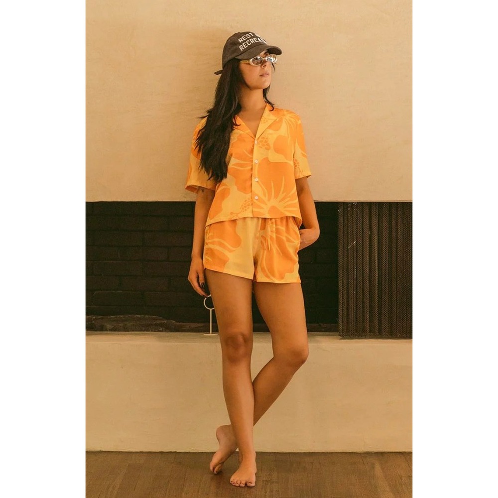 Duvin Hibiscus Crop Buttonup - Sunburnt‎